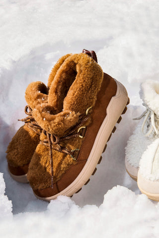 Chamonix S 19 Suede With Spike Low Boots