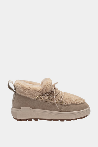 Chamonix S 19 Suede With Spike Low Boots